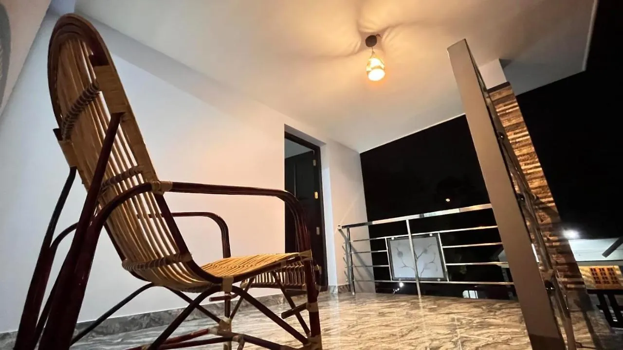Malhar Marari Homestay Mararikulam 0*,